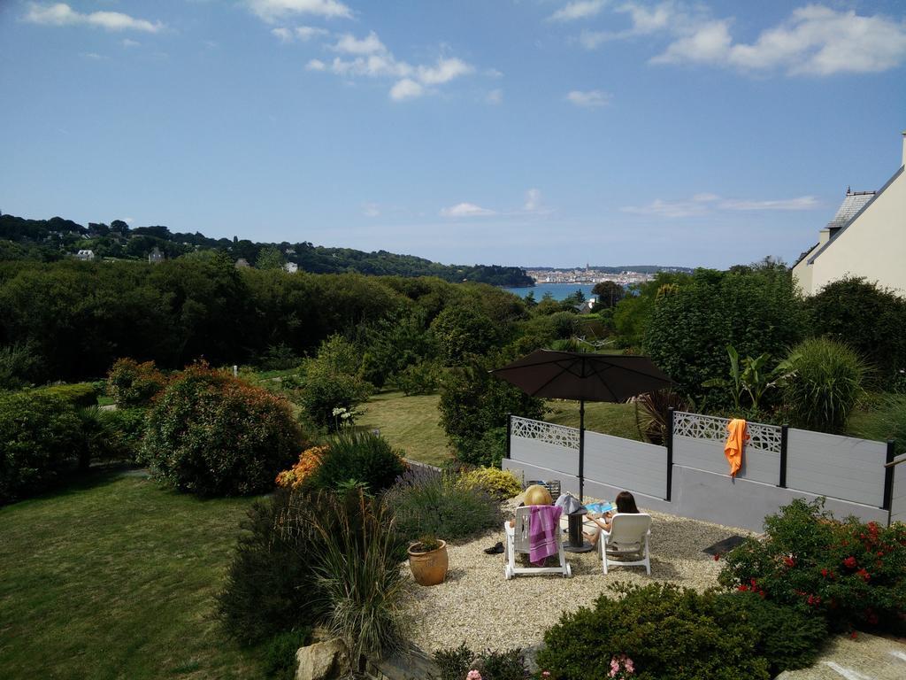 Les Terrasses Du Ris Acomodação com café da manhã Douarnenez Exterior foto