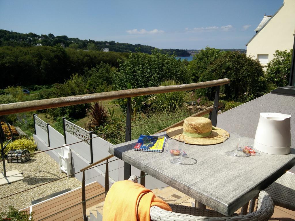 Les Terrasses Du Ris Acomodação com café da manhã Douarnenez Exterior foto